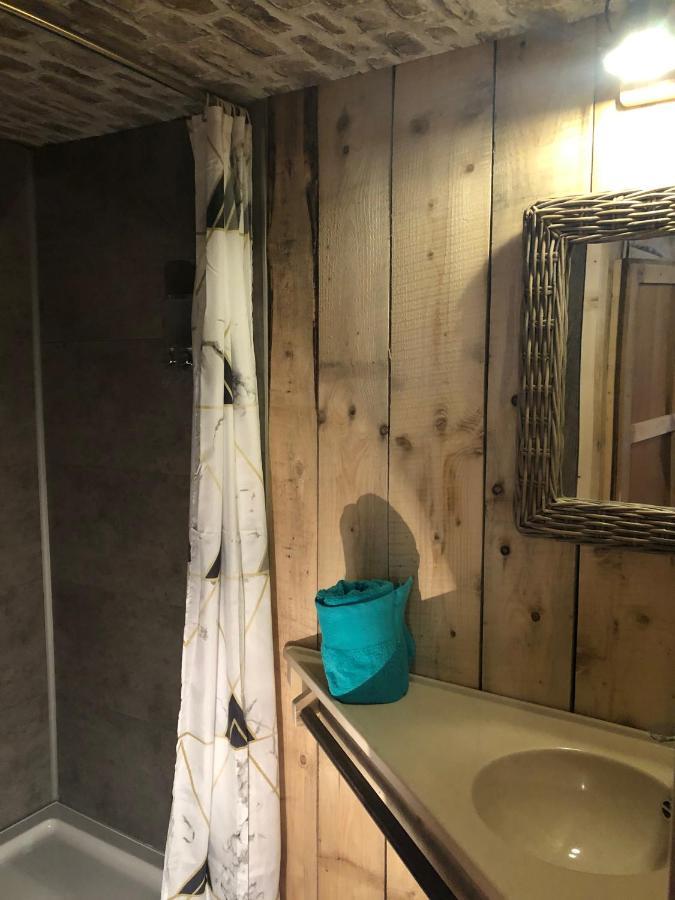 Le Repos Du Nomade B&B 7 Personnes Manhay Kültér fotó